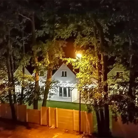 Hébergement de vacances Maison Confortable De 2 à Międzywodzie